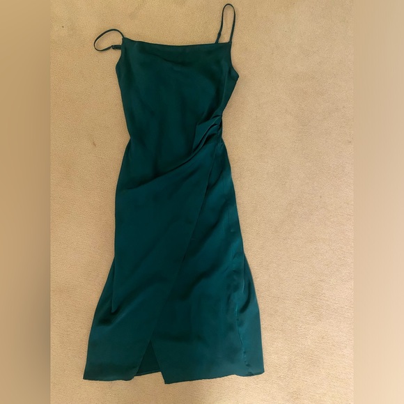 Satin midi dress - Picture 2 of 4